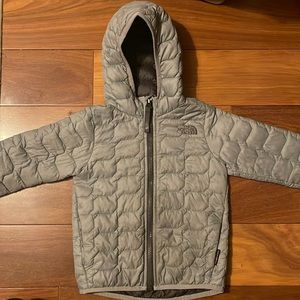The North Face toddler Thermoball Hooded Jacket